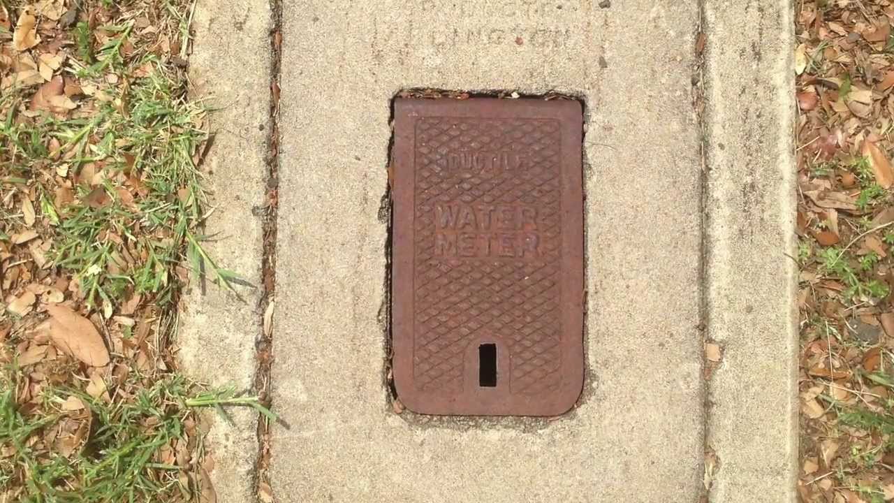 How to Turn Off the Water to Your Home (Allred Brothers- McKinney/Allen, TX)