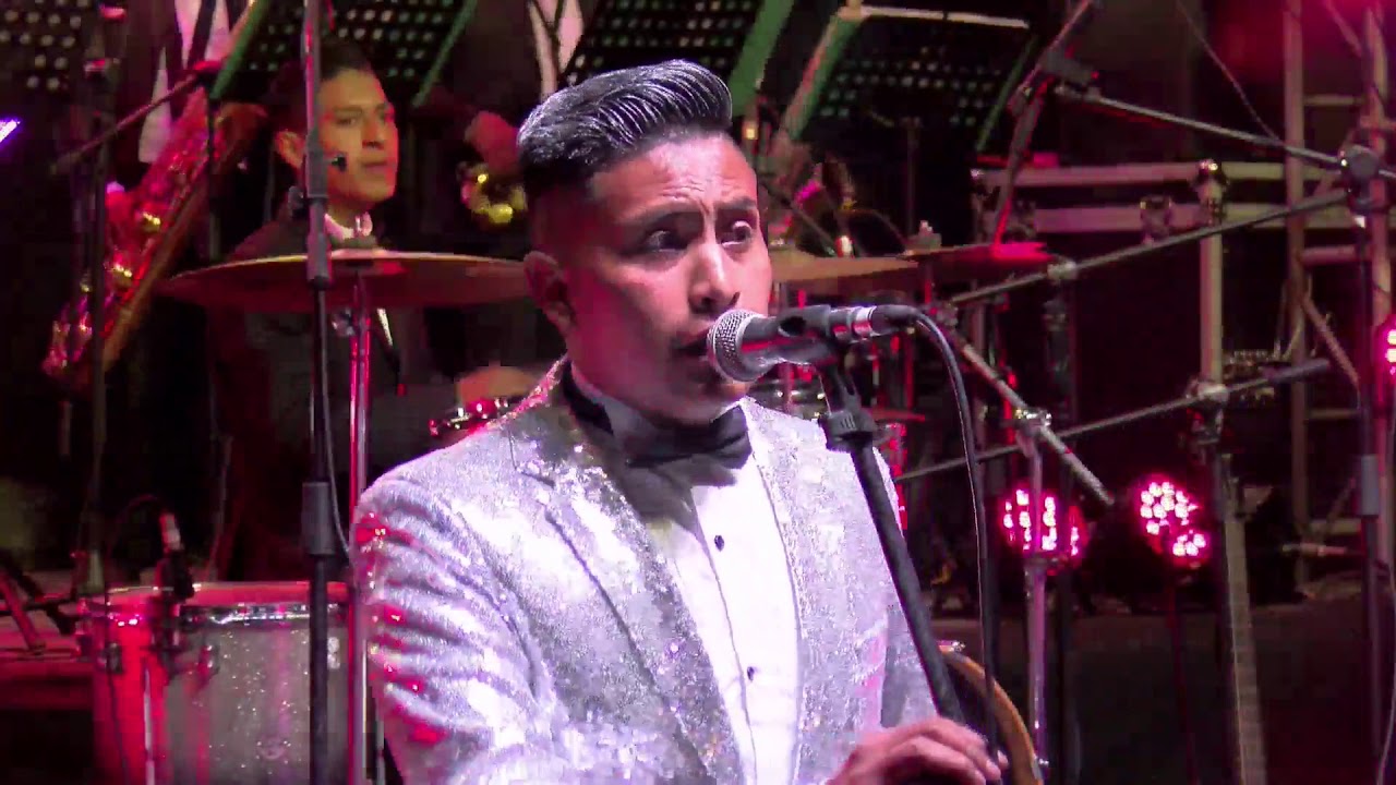 Mix sueños de amor. D. R. A.  La Banda Edys Show. Un estilo original.