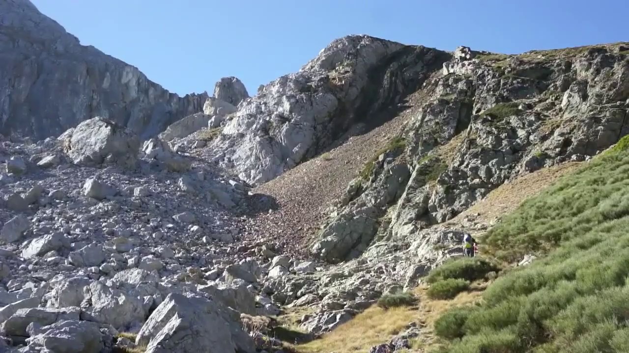 Canal Oeste Espig&uuml;ete