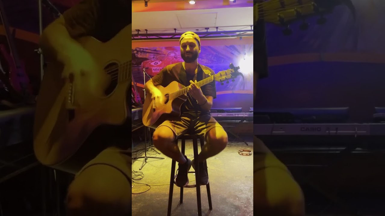 Flow #openmic #unplugged #acoustic #music #k&ouml;ln #newcomer #lucito