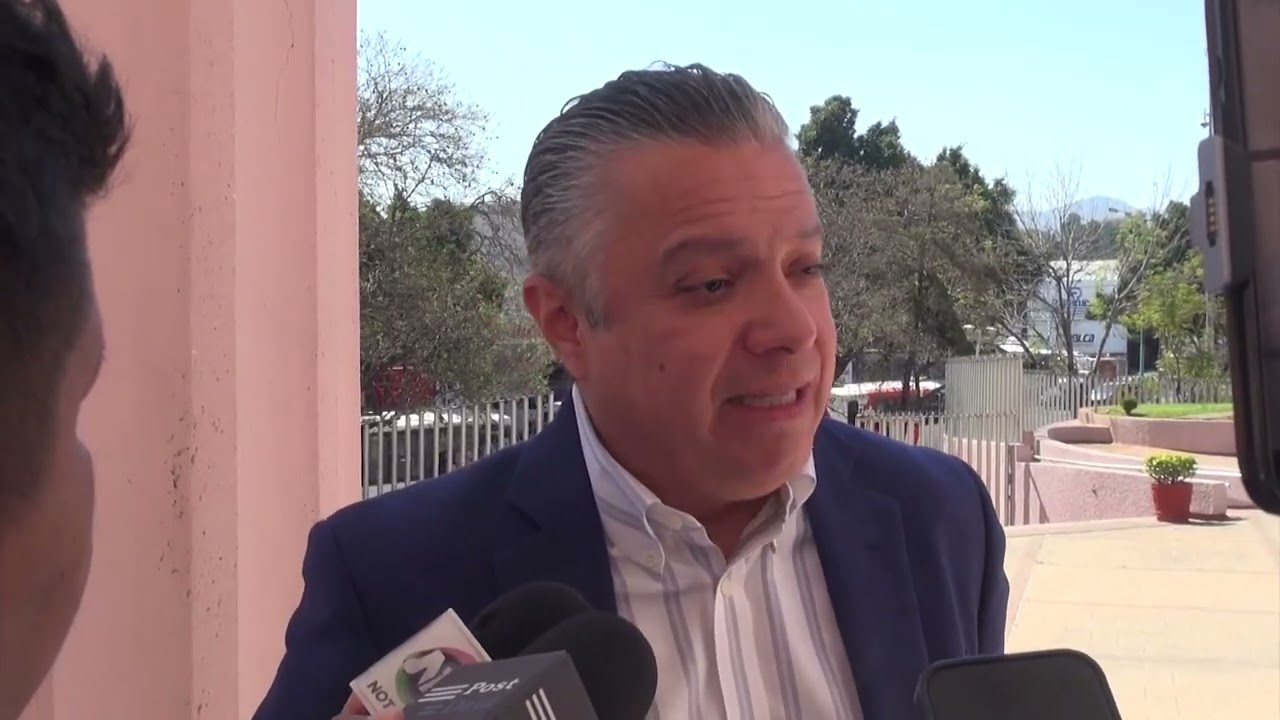Explica Luis Navarro García la desincorporación de 34 inmuebles del Gobierno estatal