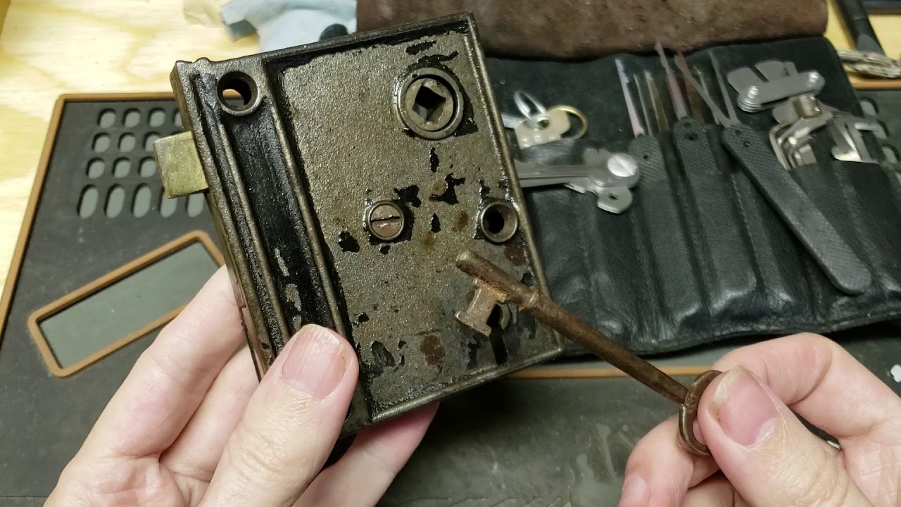 (116) Introduction to warded locks