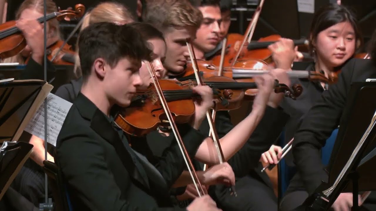 Academy Symphony Orchestra performs Ravel's Boléro conducted by John Wilson