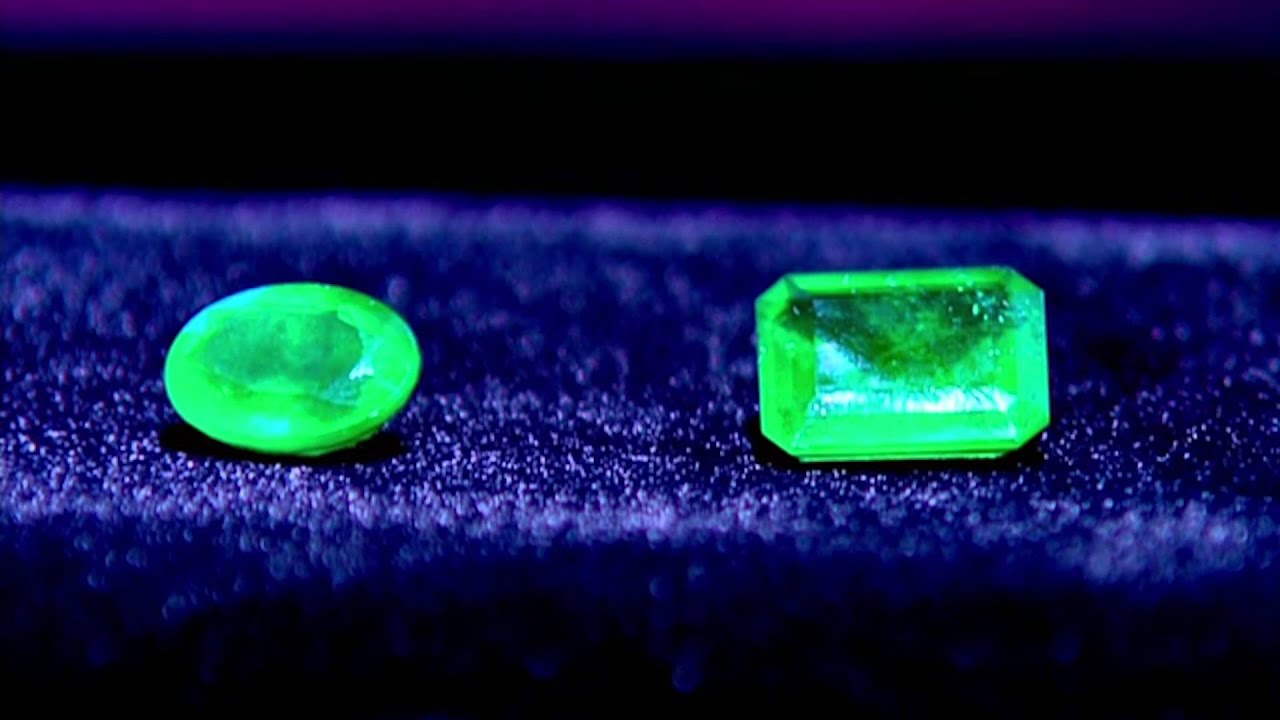 Expert Jeweller Explains The Differences Between Sapphires, Rubies And Emeralds | This Morning