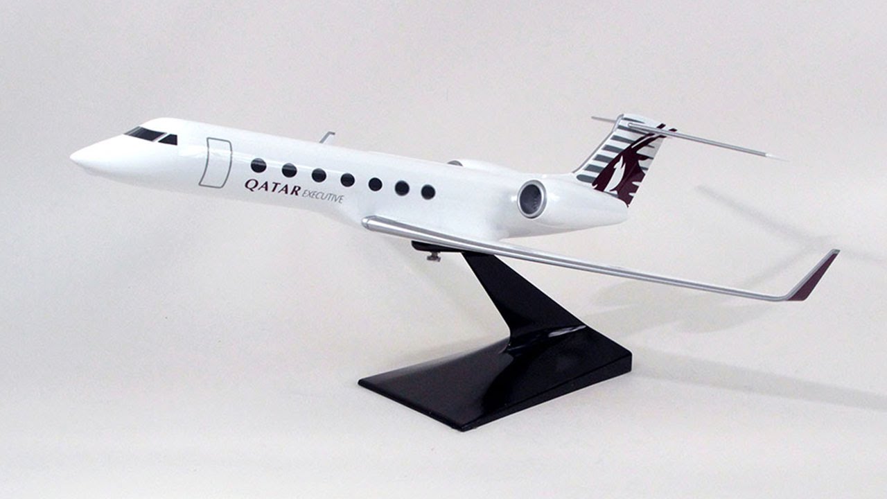 1/48 scale PacMin Qatar Executive Gulfstream G500 Desktop Model