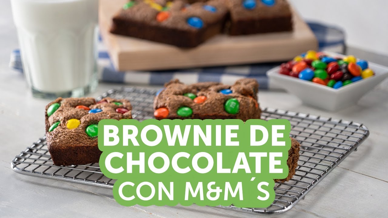 Brownie de Chocolate con M&M'S | kiwilimón