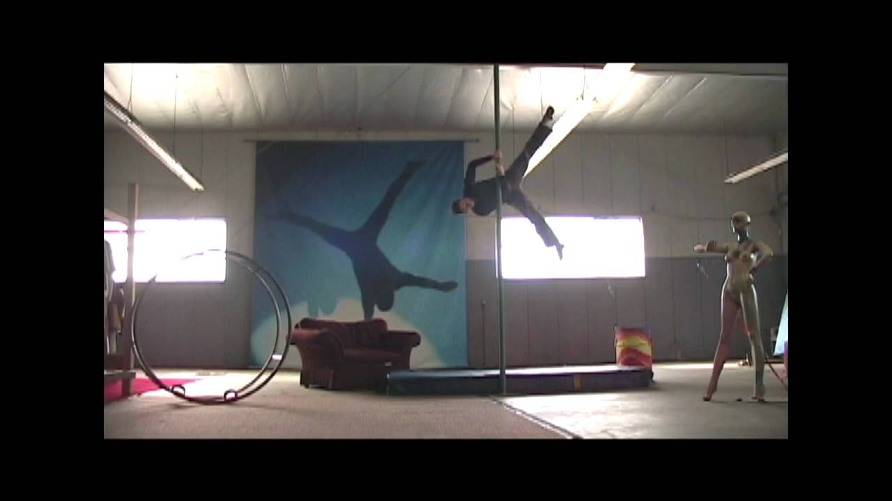 Chinese pole acrobatics Steve Gale