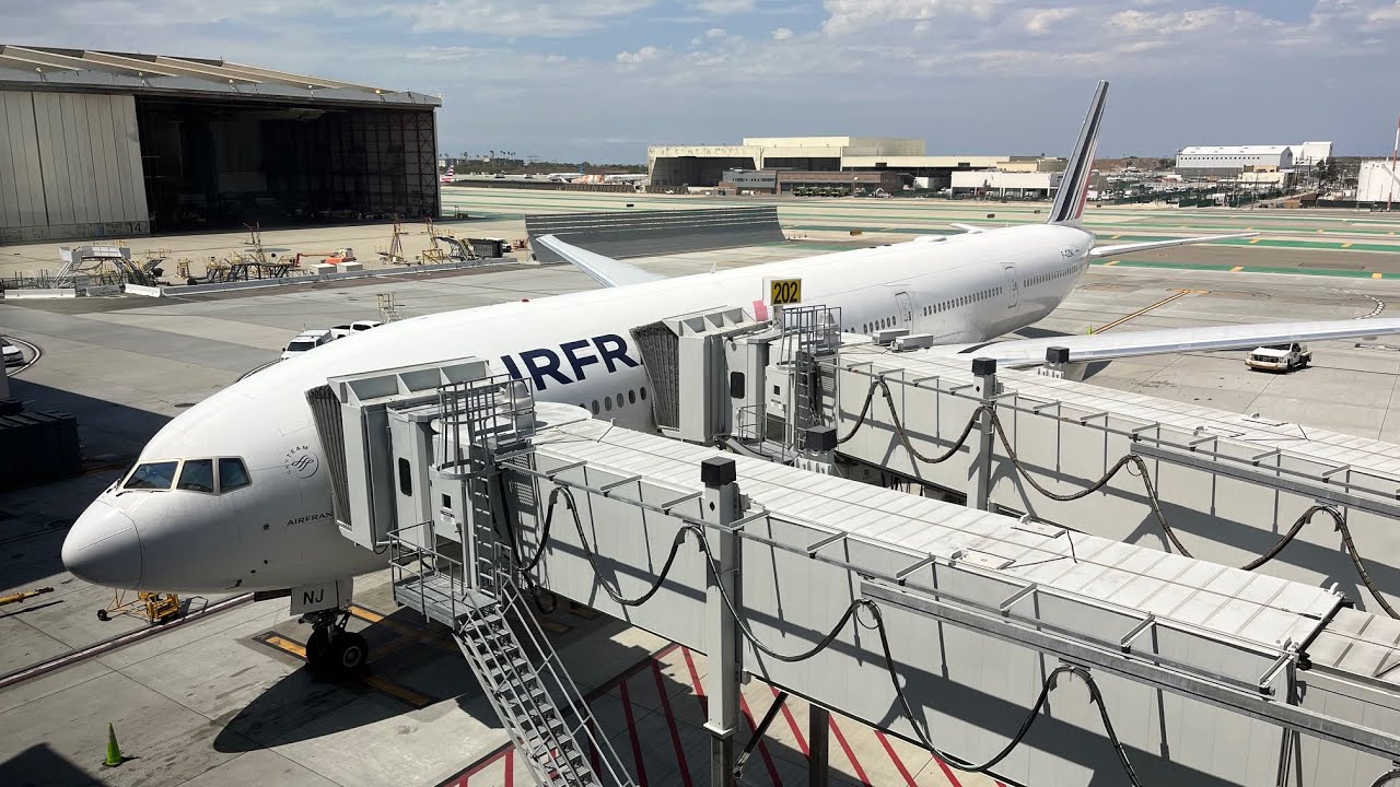 Full Flight | Air France 777-300ER Paris to Los Angeles