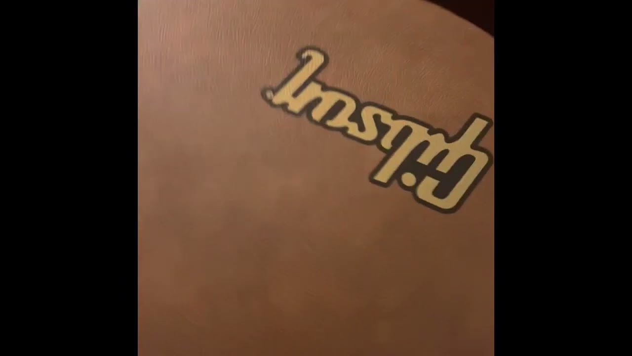 2022 Gibson Elvis SJ-200 Unboxing