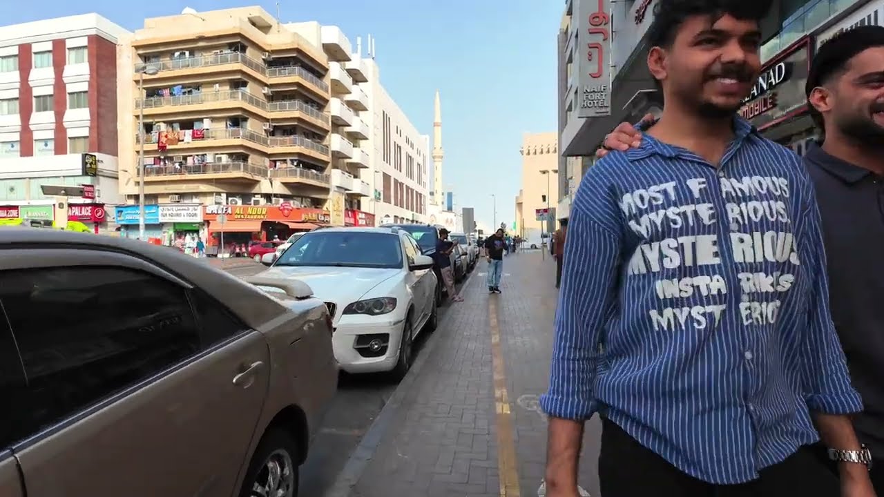 Dubai Deira Walking Tour 🇦🇪 | Old Dubai Street Life, Market Crowd & Real Vibes 2026