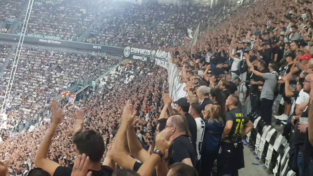 Juventus-Napoli 3-1 CORI CURVA SUD ULTIMI MINUTI