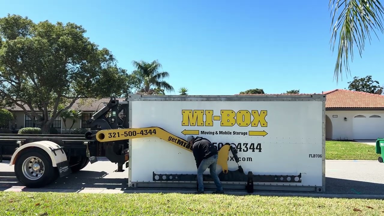 Level lift system - keep your belongings safe during your move.