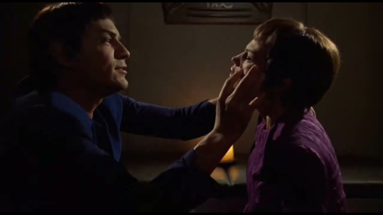 T'pol mind meld with Sato (Mental Assault) - Star Trek Enterprise
