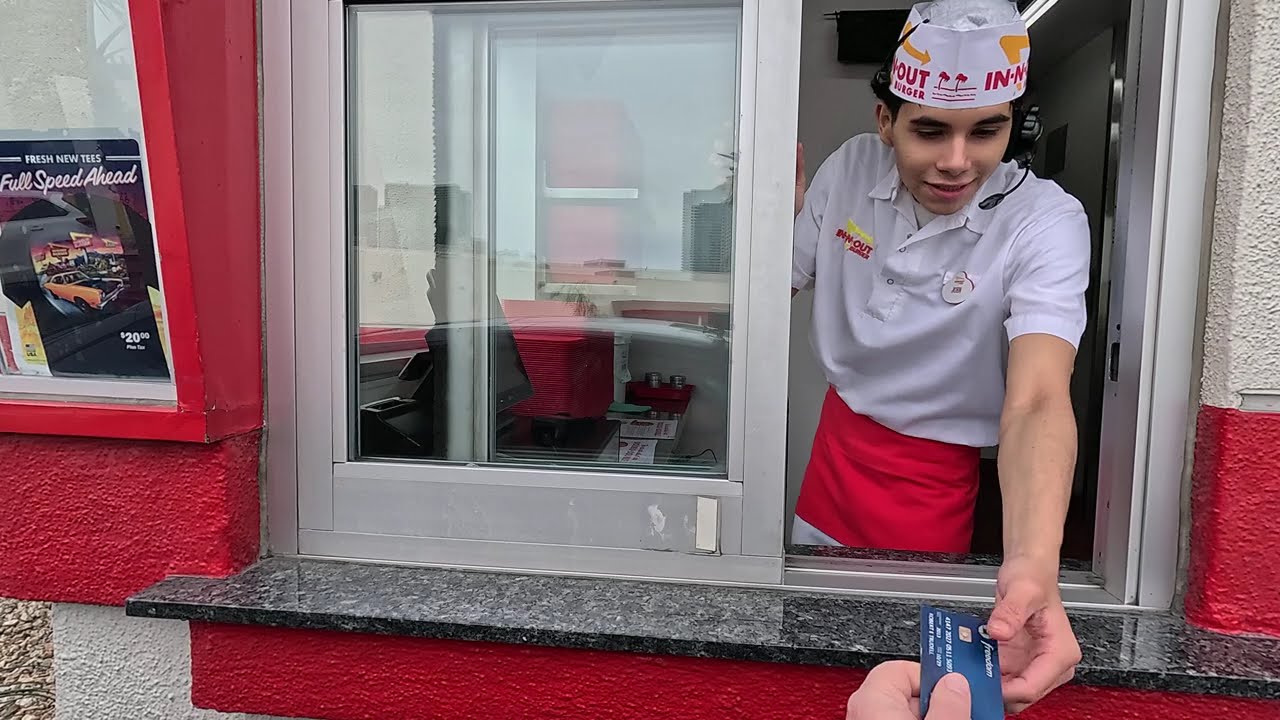 In-N-Out Burger Drive Thru, Hamburger Animal Style, Dean Martin Dr, Las Vegas, Nevada, 15 Feb 26 GFH
