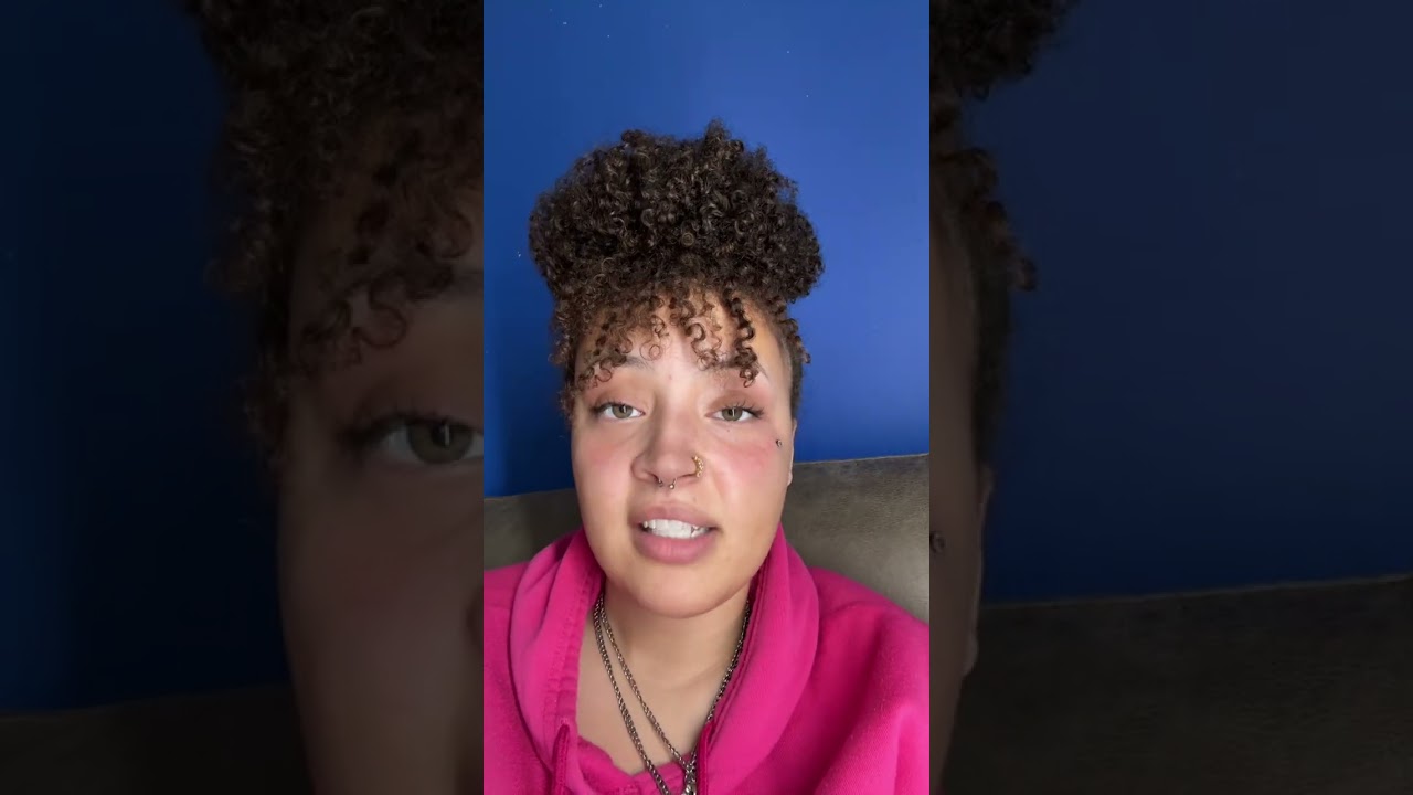 Экстрасенса из TikTok Эшли подали в суд на 10 миллионов долларов из-за обвинений, выдвинутых прот...
