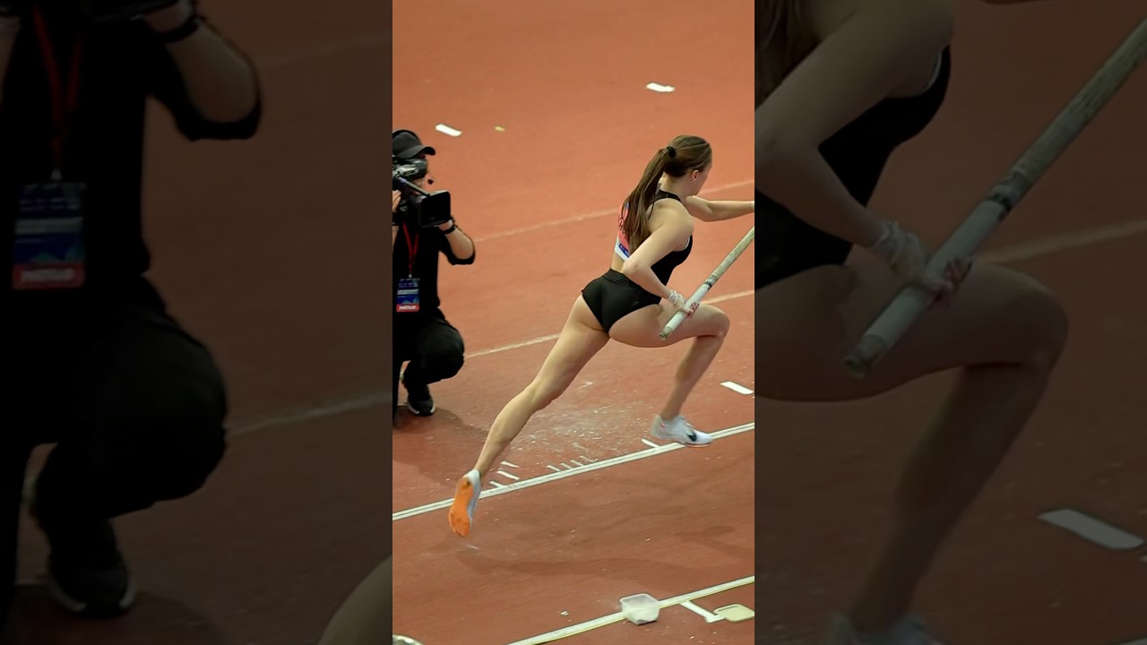 POLINA KNOROZ POLE VAULT #runnersrussia #trackandfield #worldathletics