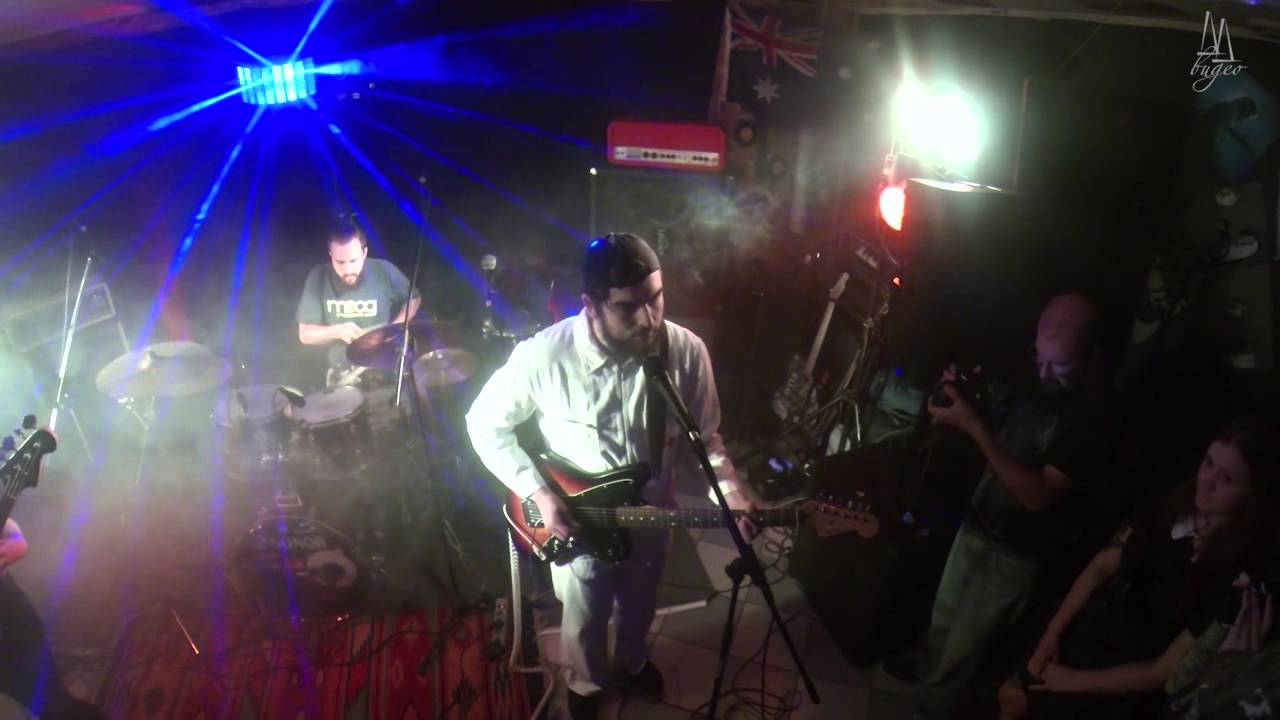 Nearr @ Zeppelin Pub 26.09.15