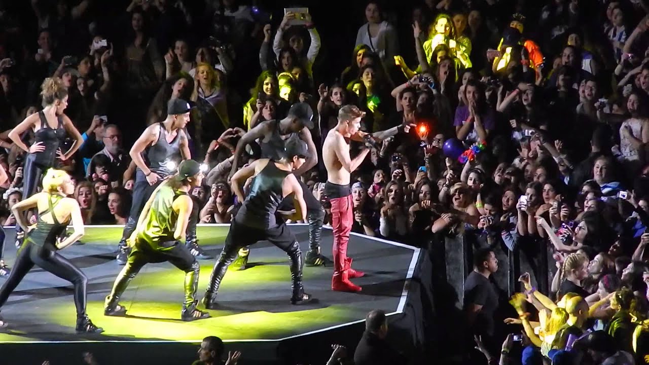 Justin Bieber - Boyfriend Y Baby - 9 De Noviembre 2013 River