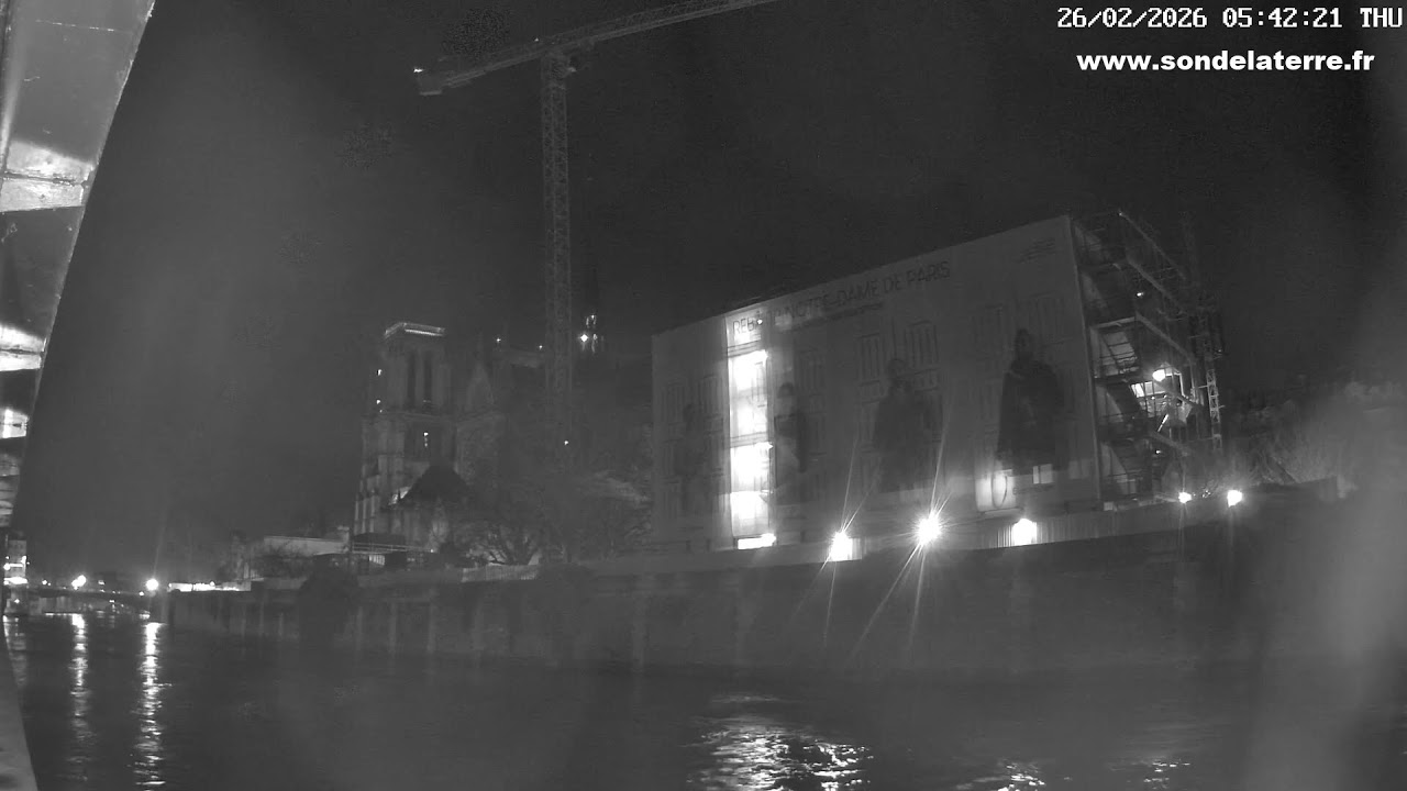 🔴 Live Webcam Paris - La Seine et Notre Dame Ambiance en direct du bateau 