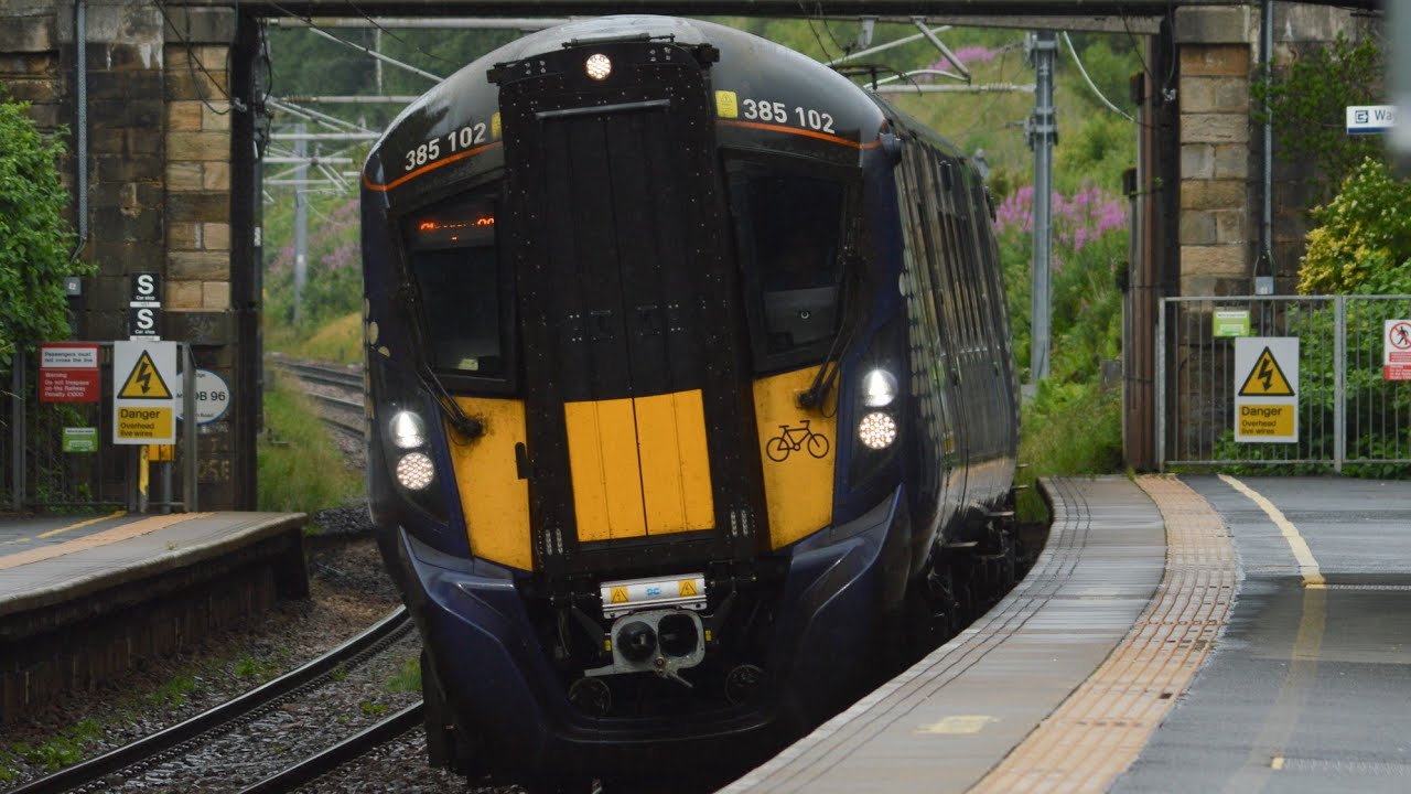 trains at croy (15/07/25)