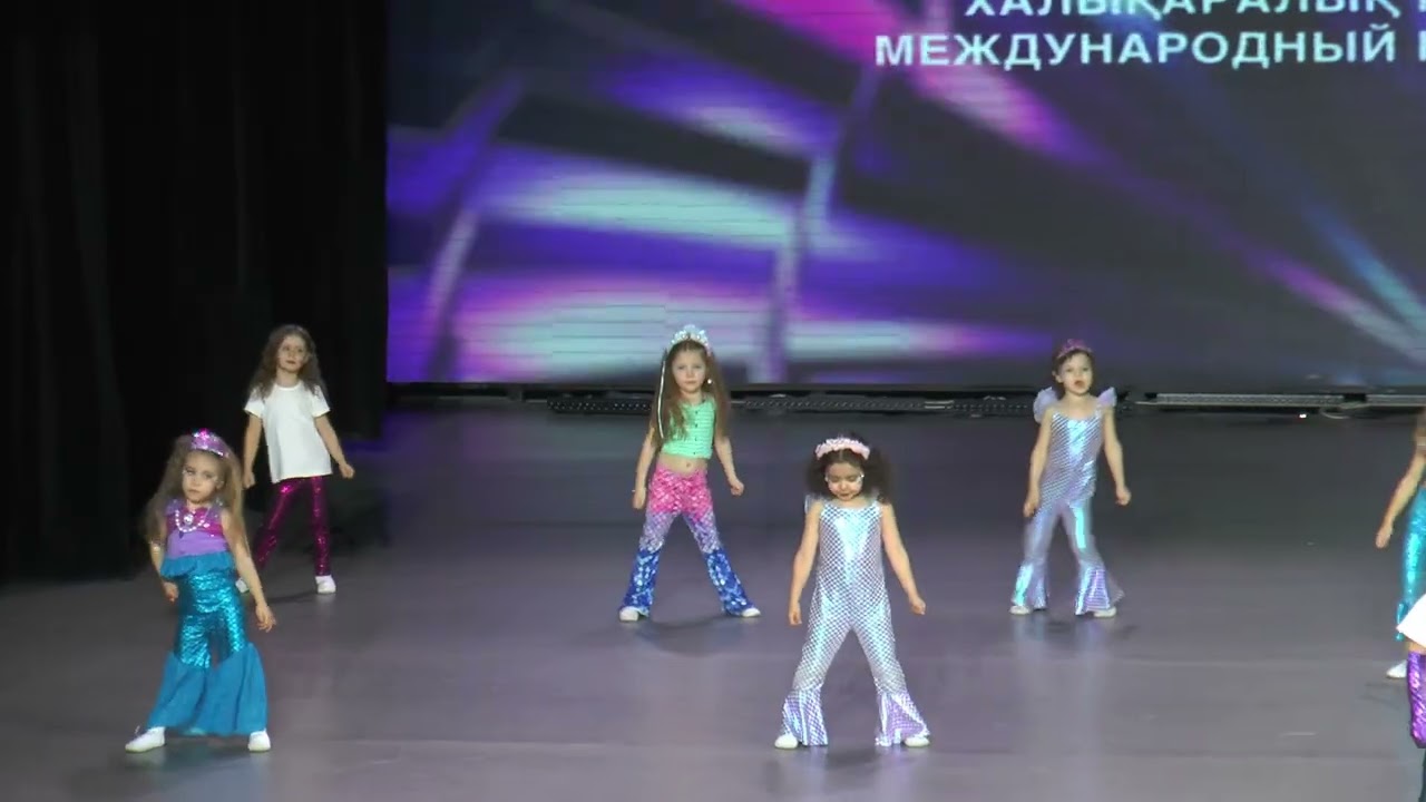 3  Детский сад ТЕРЕМОК   Танец Русалочки