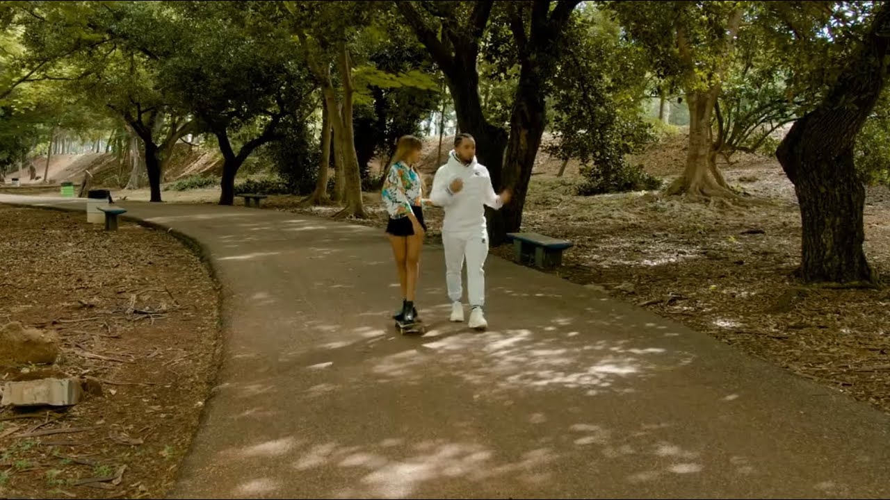 No Hay Edad - La Baby, Sarita (Video Oficial)