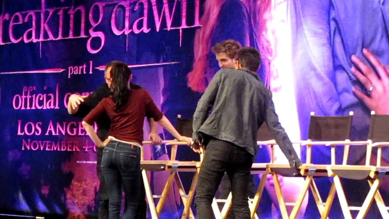 LA Breaking Dawn Convention -- Part 9