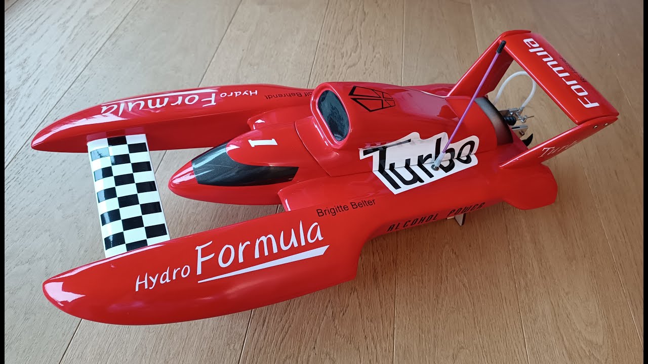 Formula Reely Rc Hydro Carson umgebaut auf Twin Antrieb brushless Motore