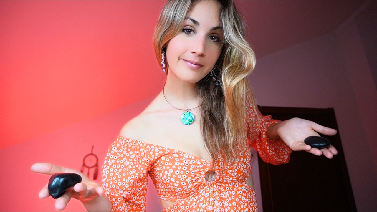 Massaggio terapeutico schiena con pietre calde 🔥 | ASMR ITA | Deep Tissue Massage Roleplay