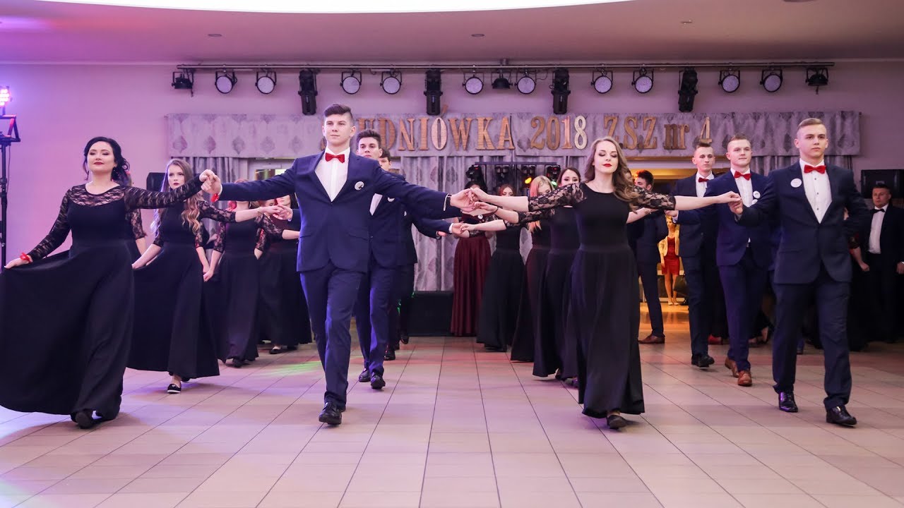 Studni&oacute;wka ZSZ nr 4 w Ostrołęce - polonez