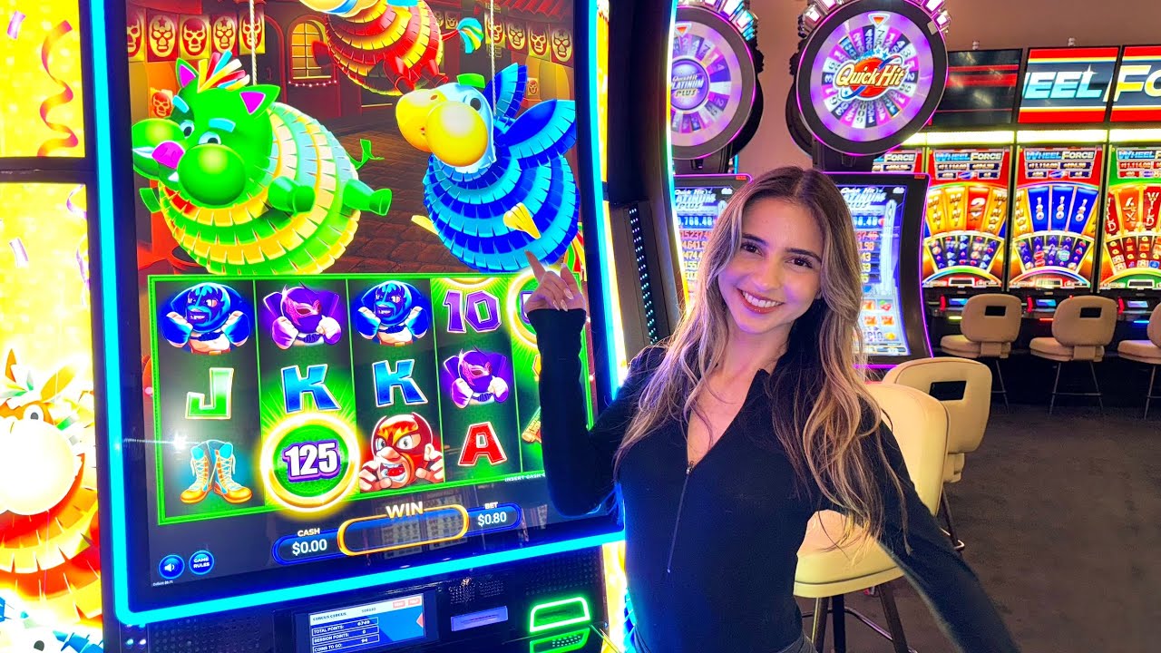 Let's Hit EVERY Bonus On The NEW Piñata Pays Slot!!😯🪅🪩