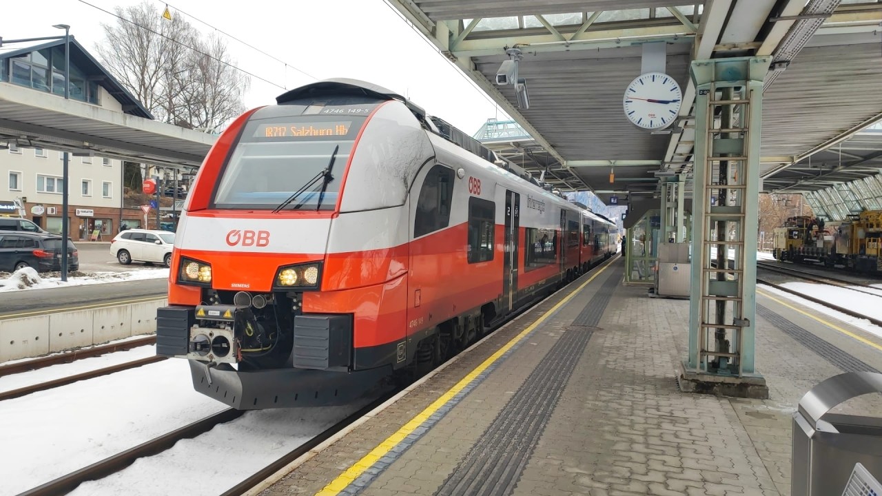 Pociągi na stacji Zell am See w Austrii