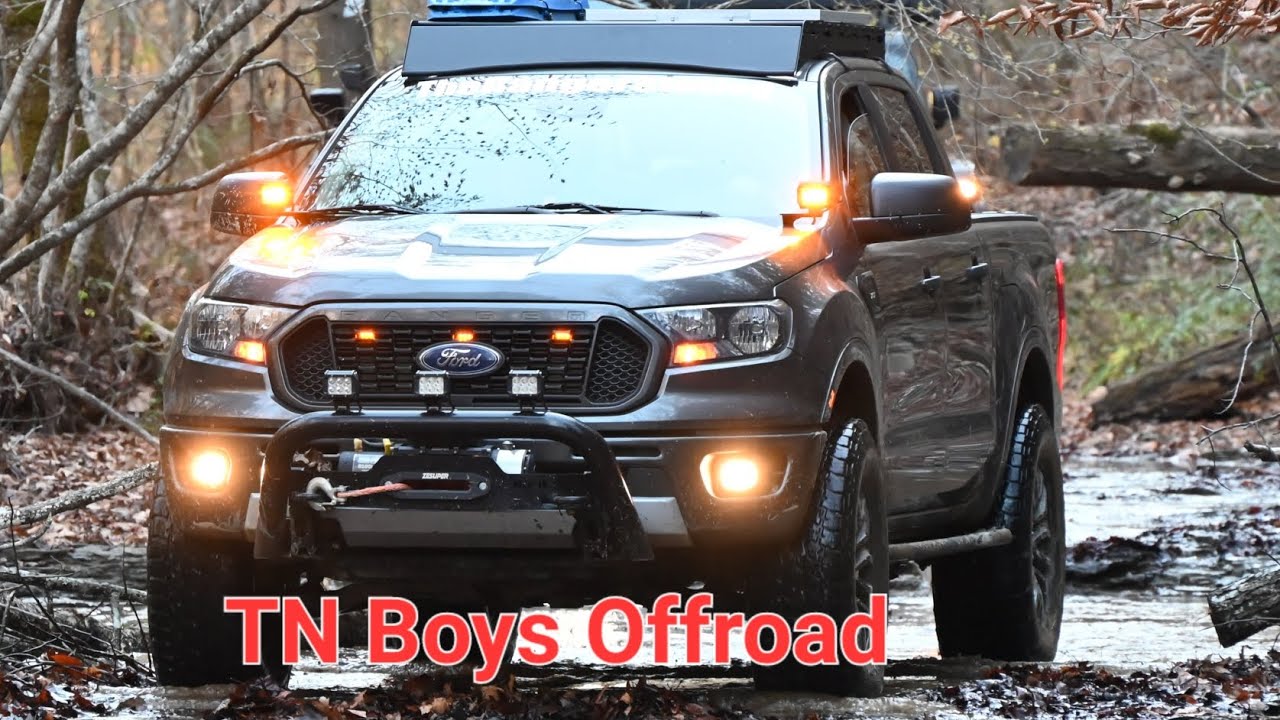 Commonwealth 4x4 obstacle course.