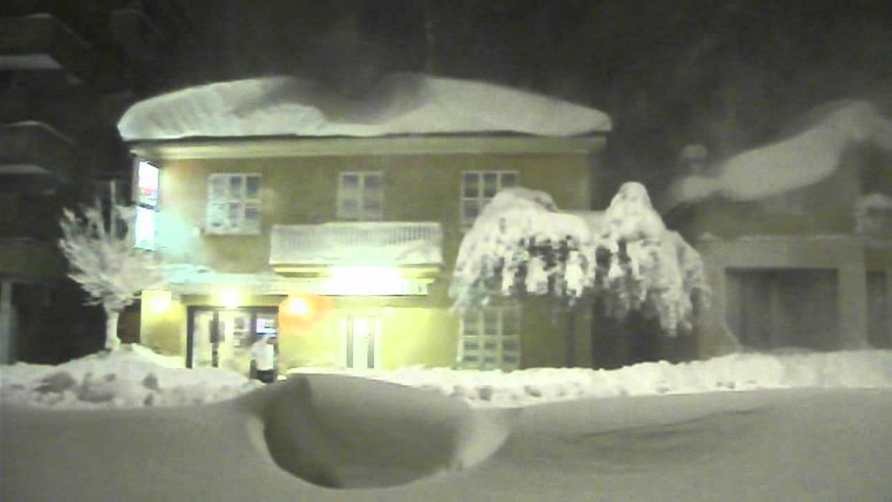 Febbraio 2012: Neve a Lucrezia (centro)