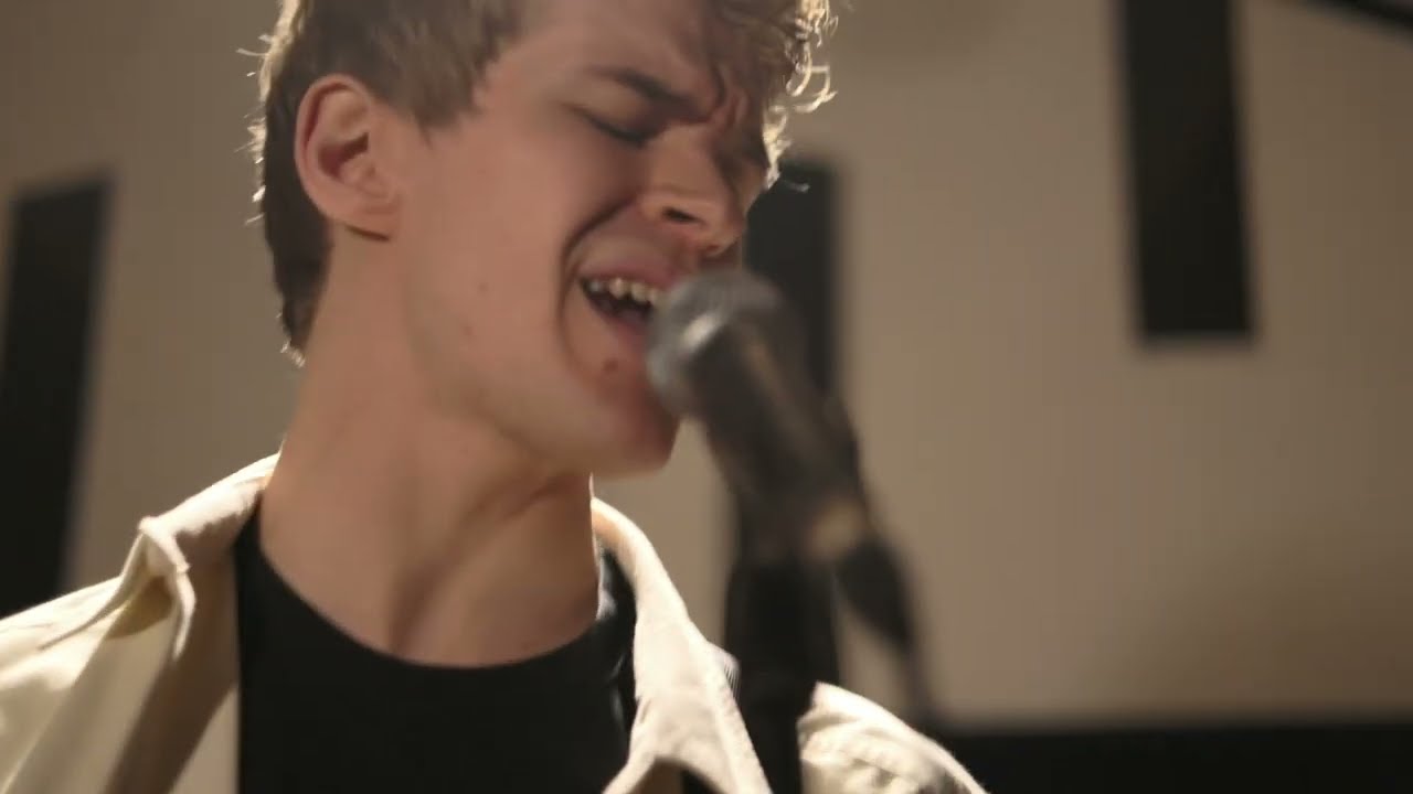 Jake Reynolds - When Life Loses Meaning (Official Music Video)