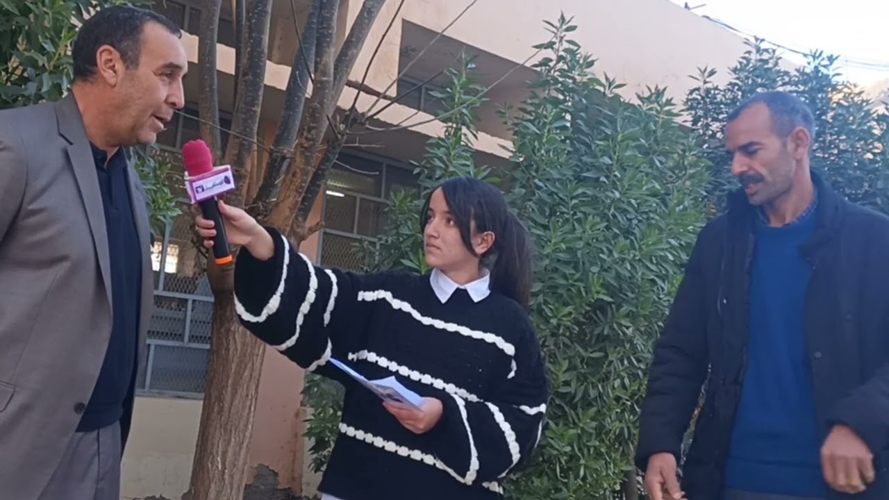 روبورتاج مع مدير ثانوية بالي الشلالي وناظر بالمؤسسة مع صحفية هندل رحمة