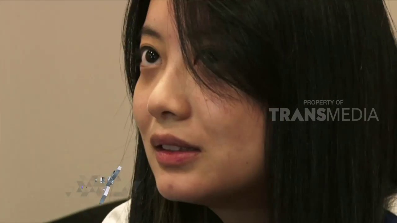 REAKSI LEONY LIHAT VIDEO JADULNYA