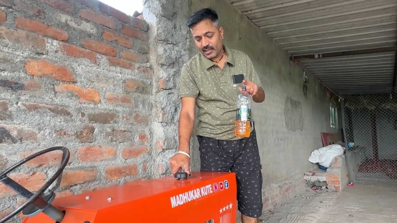 Mini Tractor Madhye Petrol Bharle 🫢