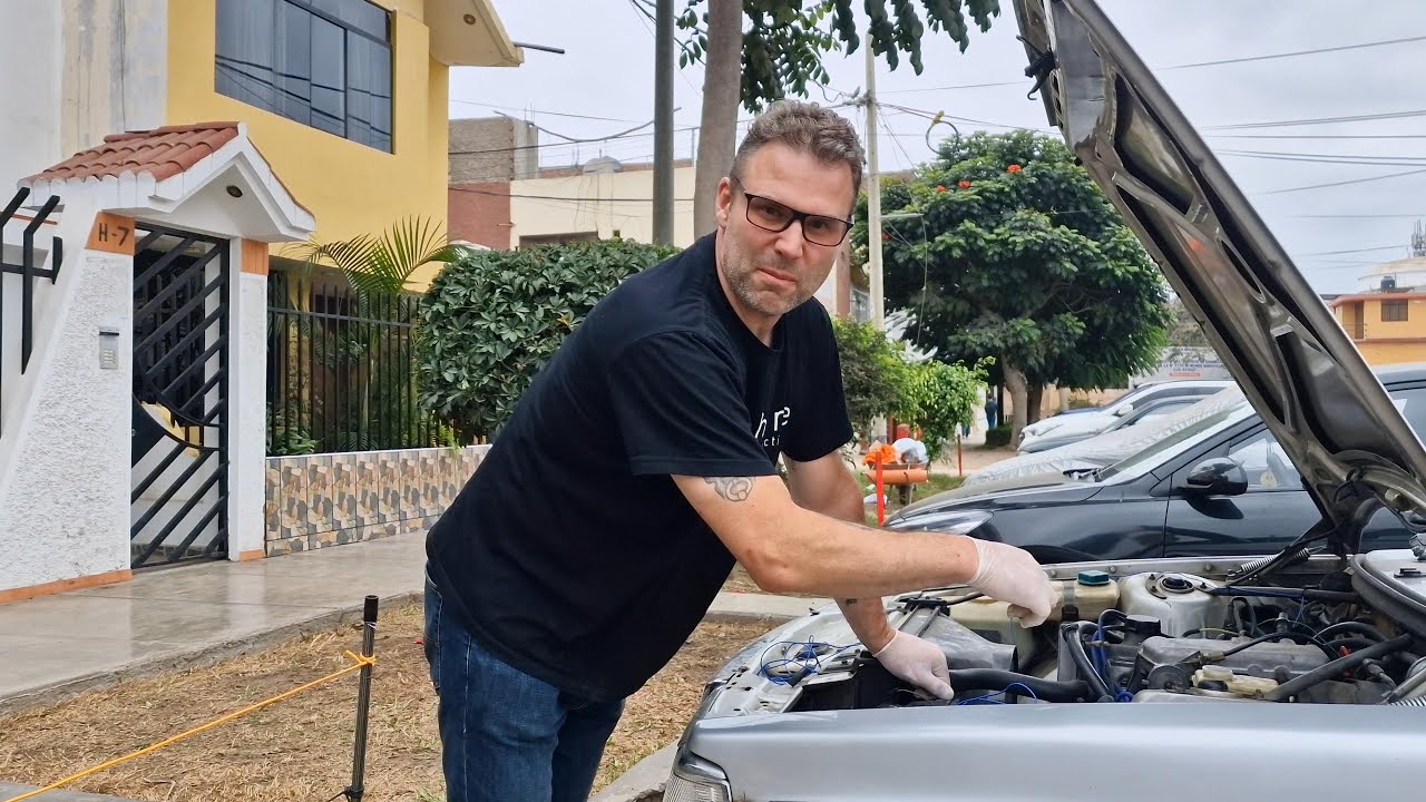 Volvo 244 MacGyver Fix - Peru