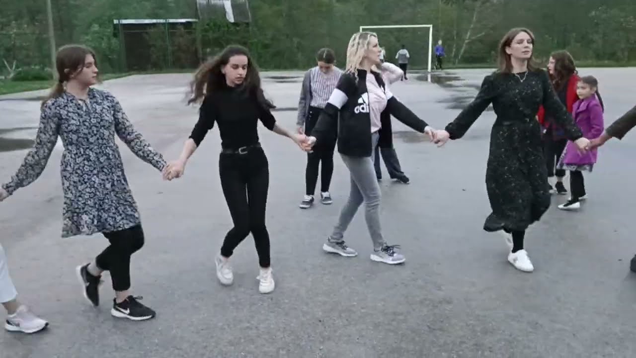 Bajramsko kolo kod Olova - Cunista