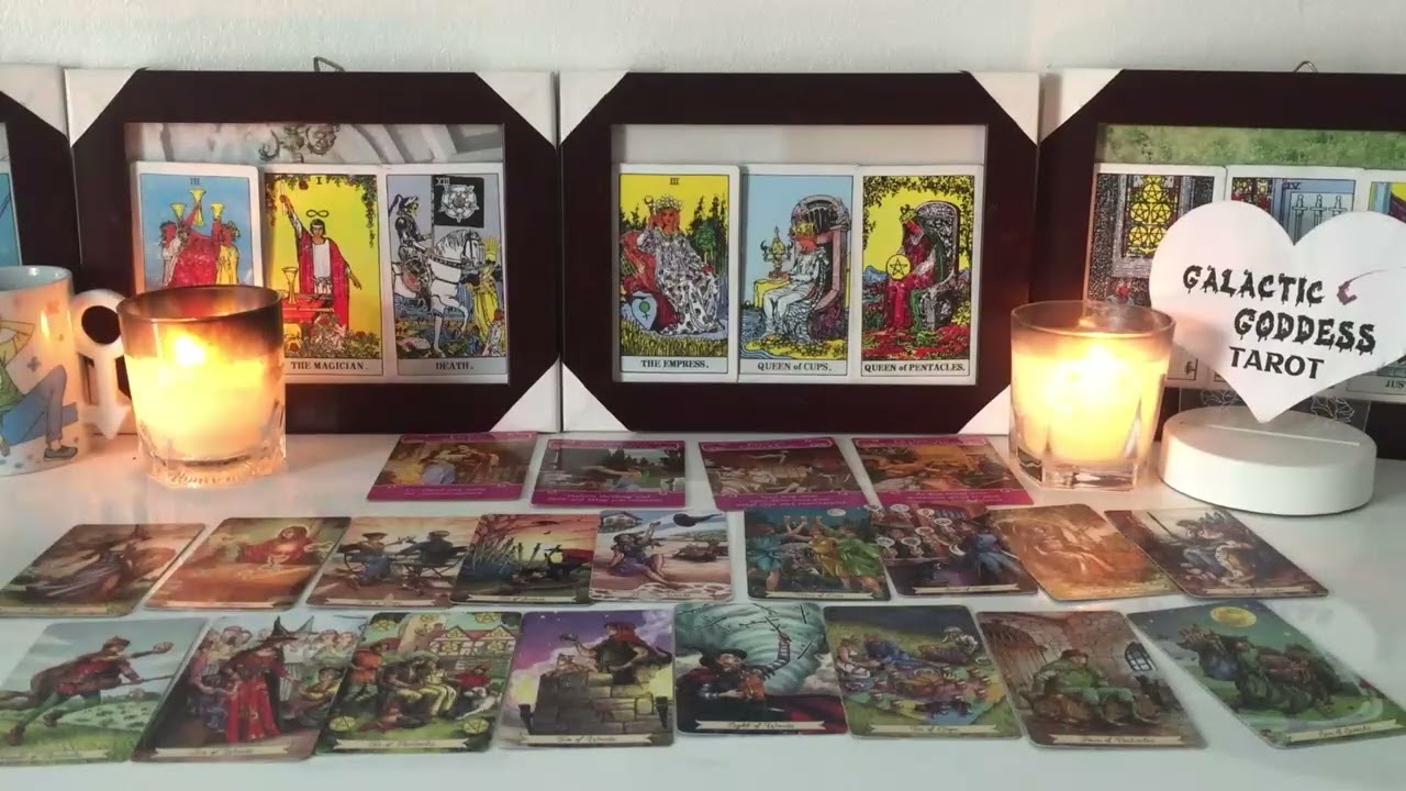 CAPRICORN   SOMEONE IS GOING CRAZY OVER YOU CAPRICORN TAROT LOVE READING