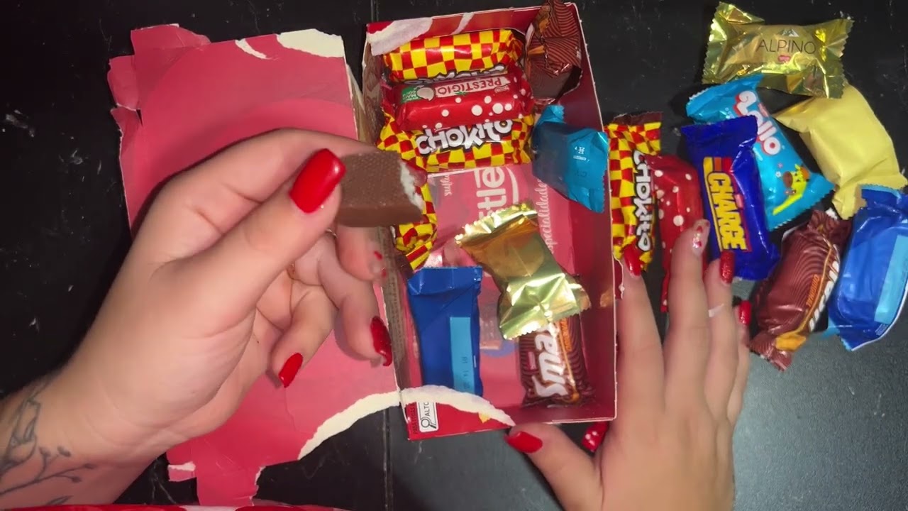 Asmr : mostrando meus bombons de Páscoa 🤍