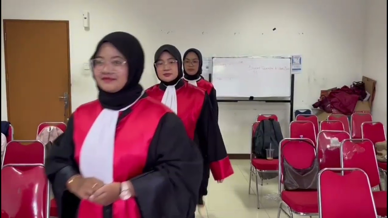 PRAKTIK PERSIDANGAN PIDANA || KELOMPOK 4 || HK.23.A1