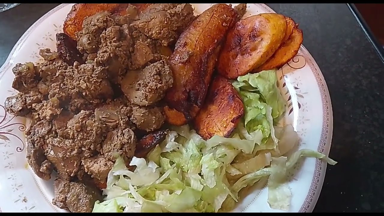 Cooking Beef Stew/ Pilau Rice / Fried Liver  Plantain Saturday Walk/My Garden and Plant Update 