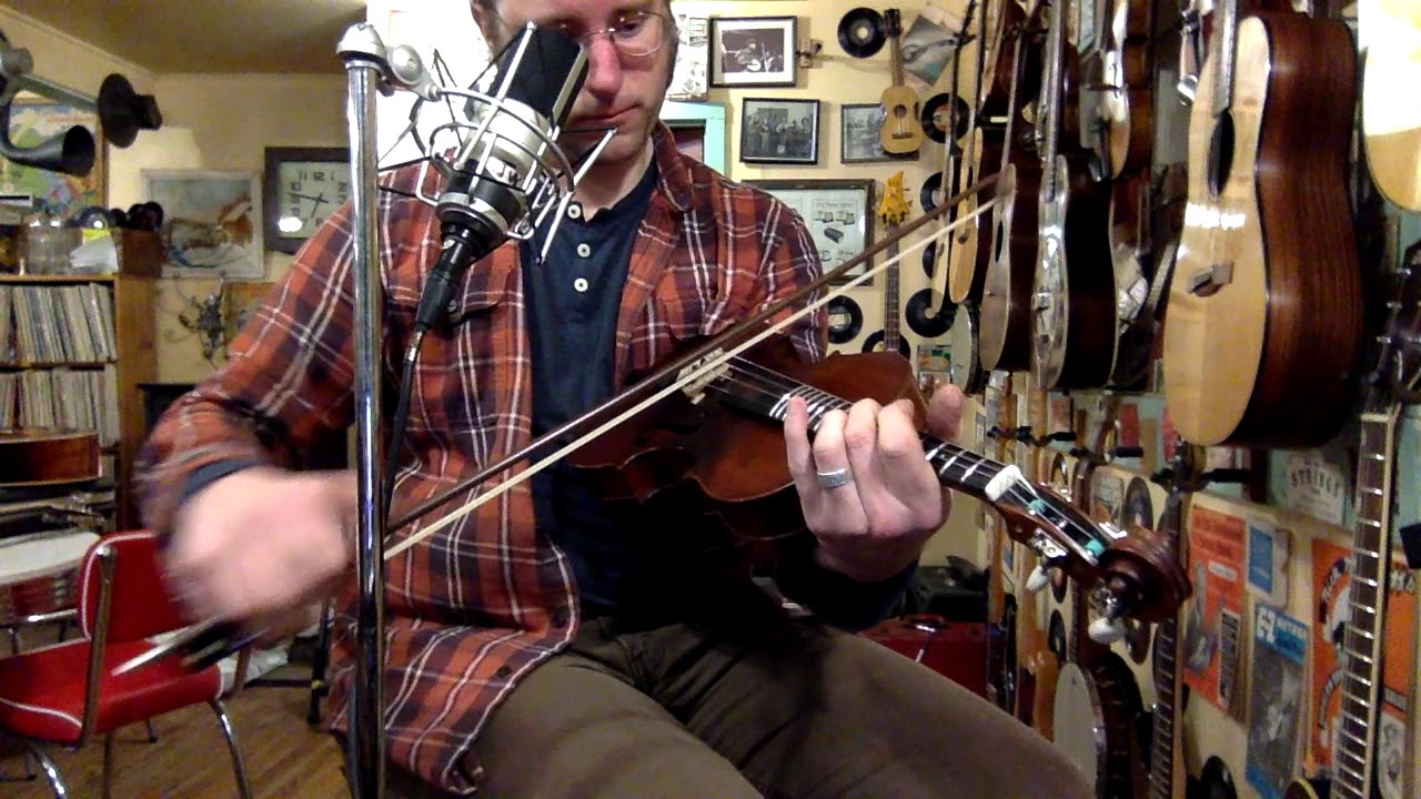 1950s fretted Suzuki 4/4 violin/fiddle