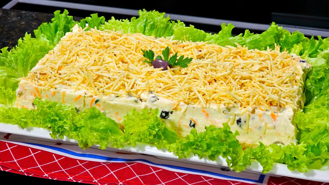 TORTA SALGADA ESPECIAL DE NATAL UMA DELÍCIA 