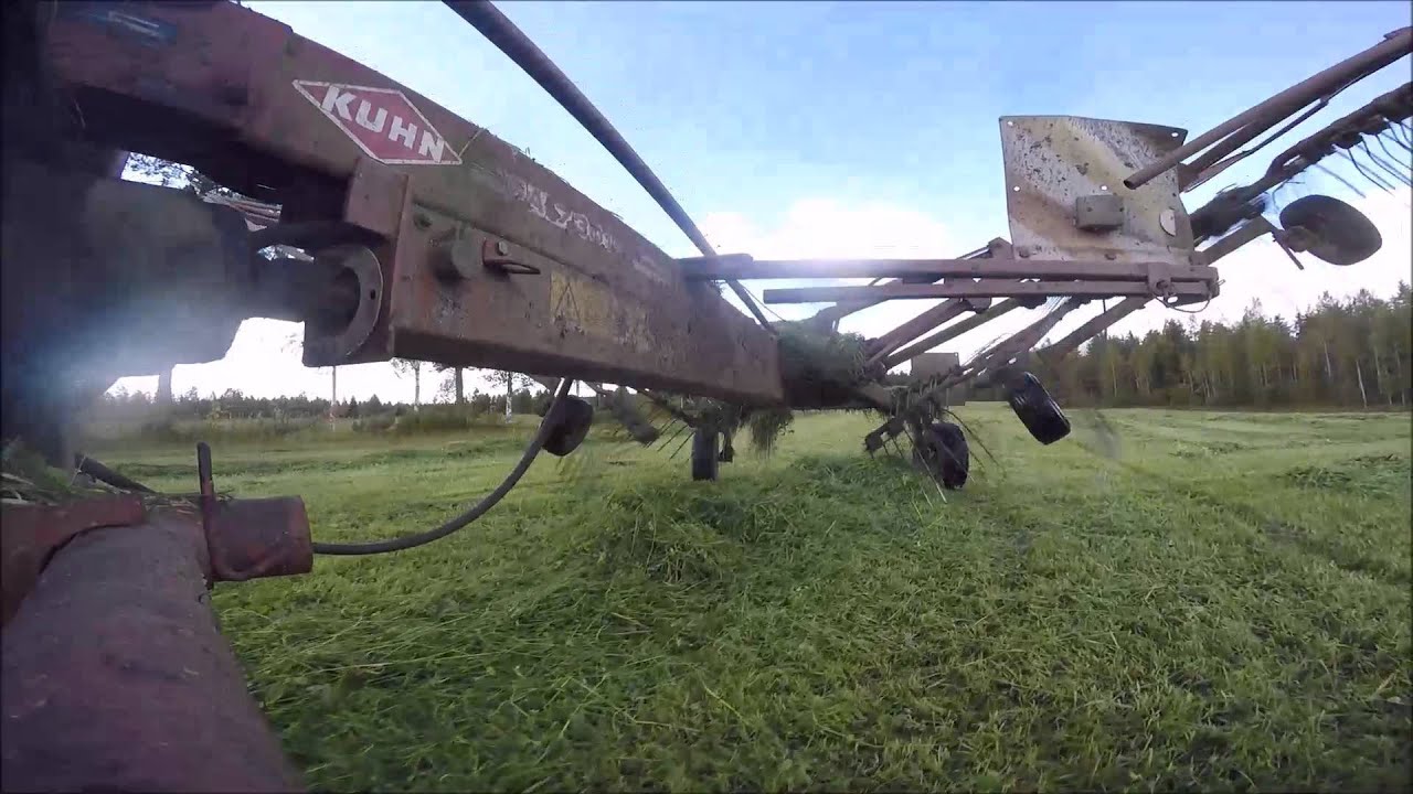 Karhotus 2015 - JD 6610, Kuhn 7301