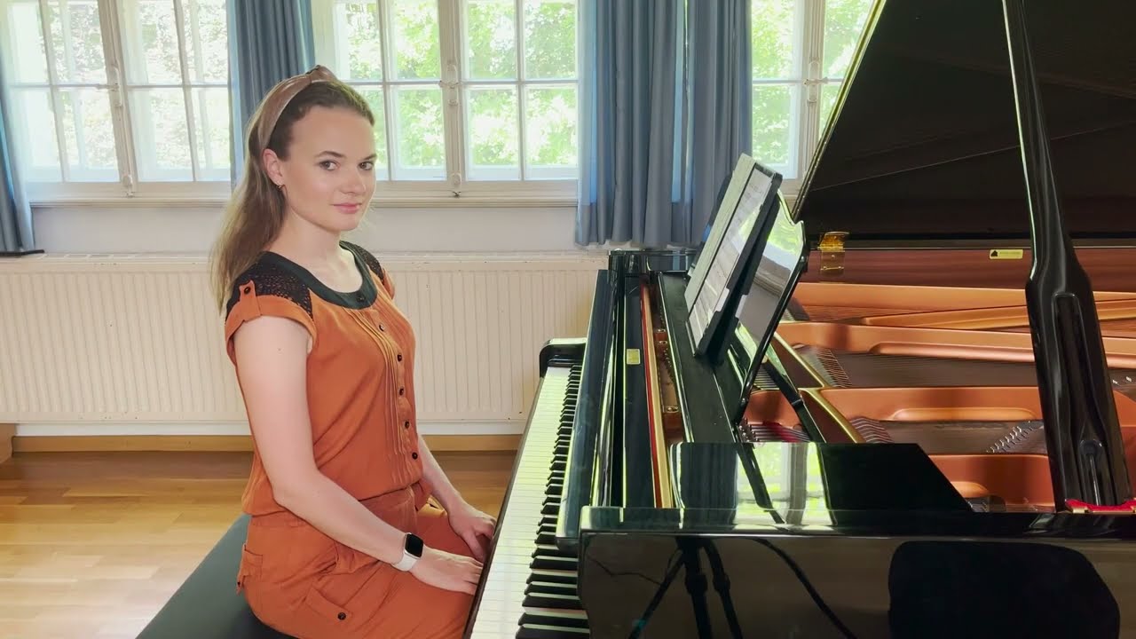 Haydn - Hungarian rondo from trio op. 39 - arrangement for viola - piano accompaniment