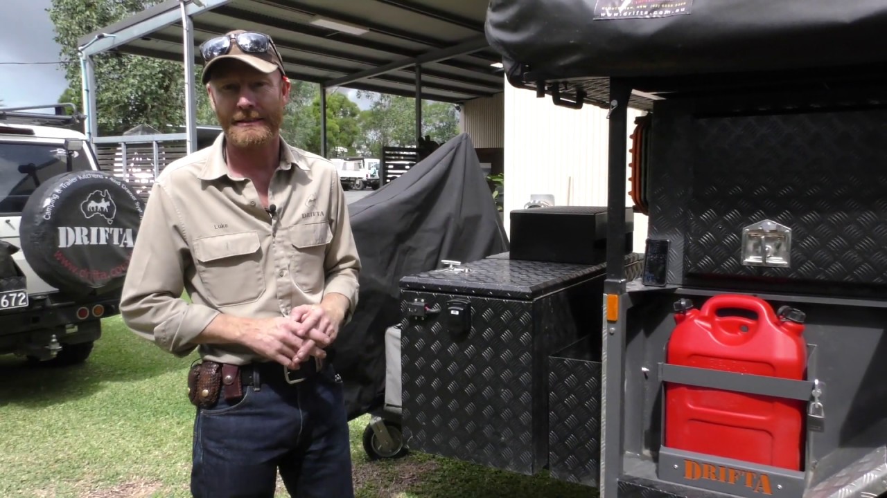 QUICK SETUP CAMPING TRAILER