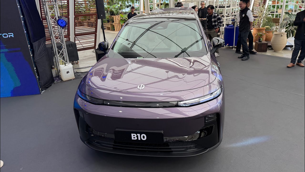 Bigglive Drive takes you to see the Leapmotor B10, a not-so-small car with all the essentials, re...
